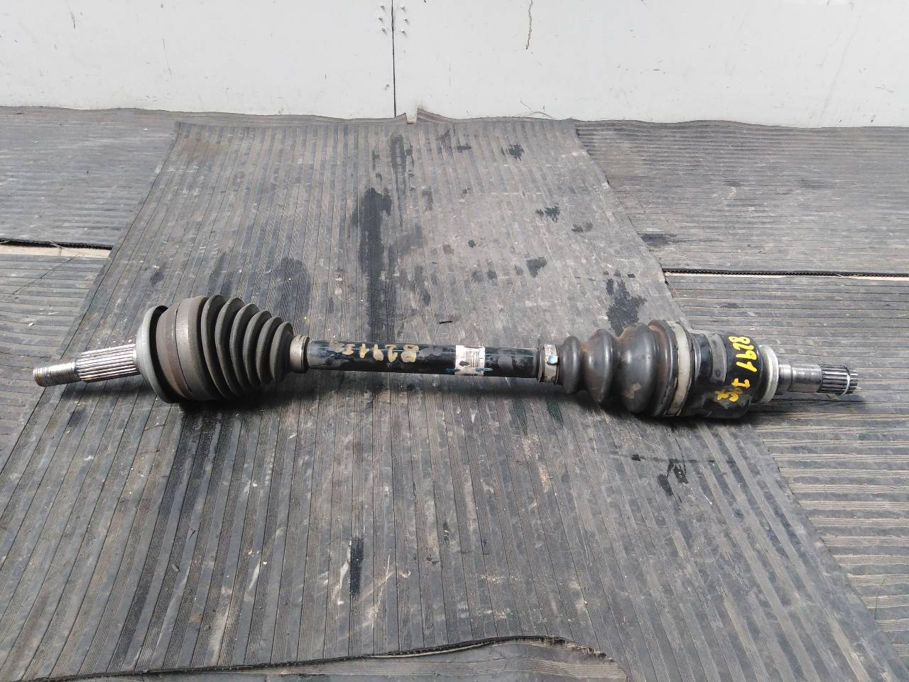 TOYOTA Verso 1 generation (2009-2015) Front Left Driveshaft 434200F031, 10230908, P1-B6-17 18670604