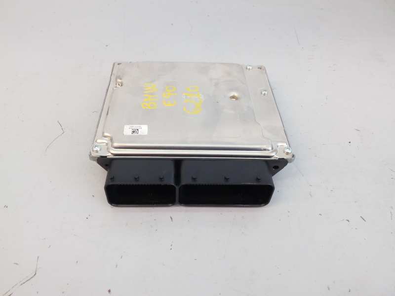 BMW 3 Series E90/E91/E92/E93 (2004-2013) Engine Control Unit ECU 0281014573, 7823422, E3-A2-29-4 18472980