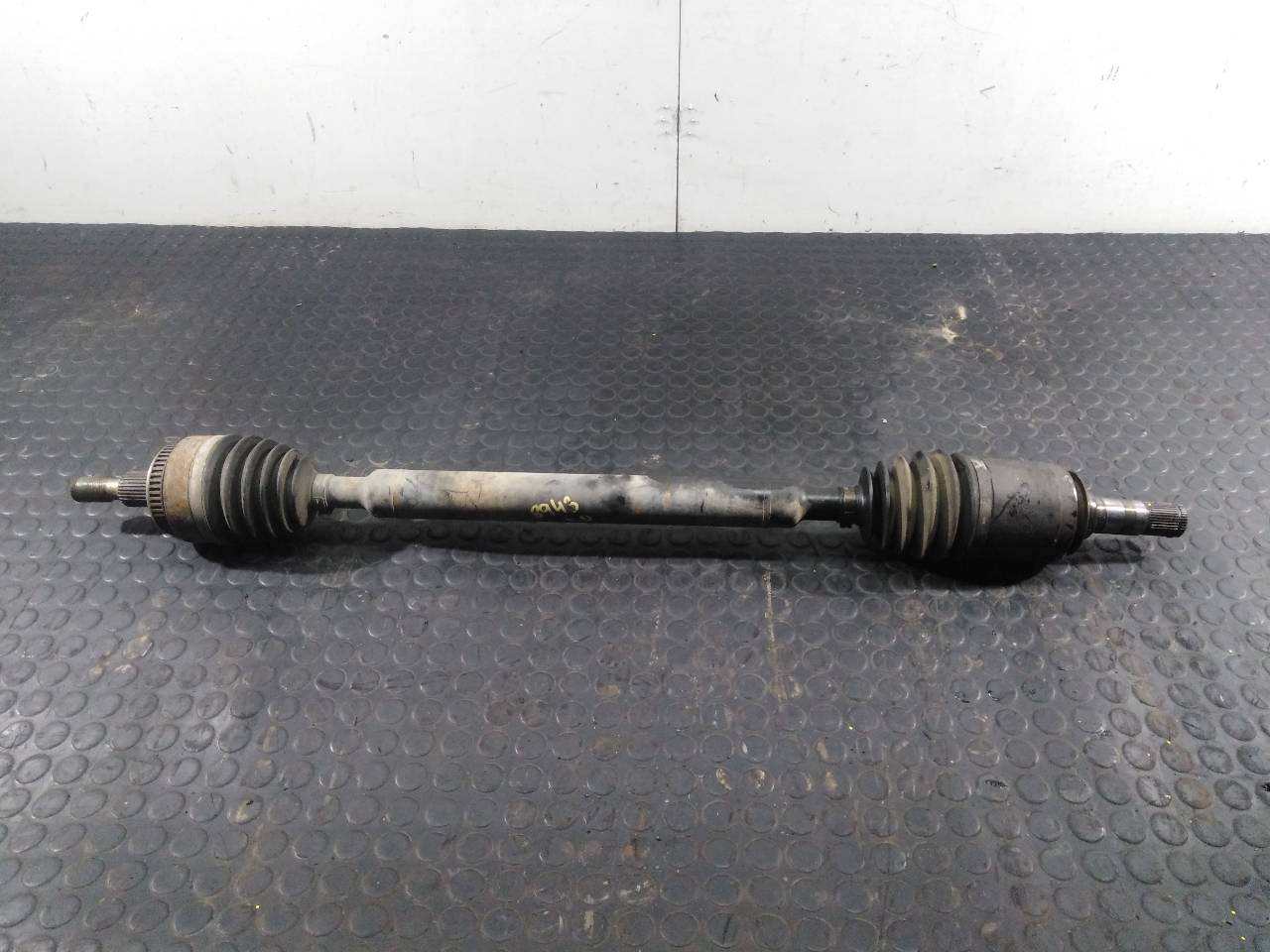 MERCEDES-BENZ M-Class W163 (1997-2005) Front Right Driveshaft P1-A6-37 18721135