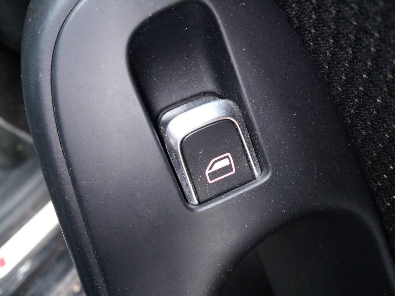 AUDI A5 Sportback Rear Right Door Window Control Switch 24516201