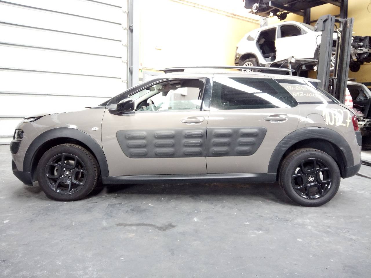 CITROËN C4 Cactus 1 generation (2014-2024) Arbre de transmission avant gauche 9677476580, 3329632, P1-A6-14 21799917