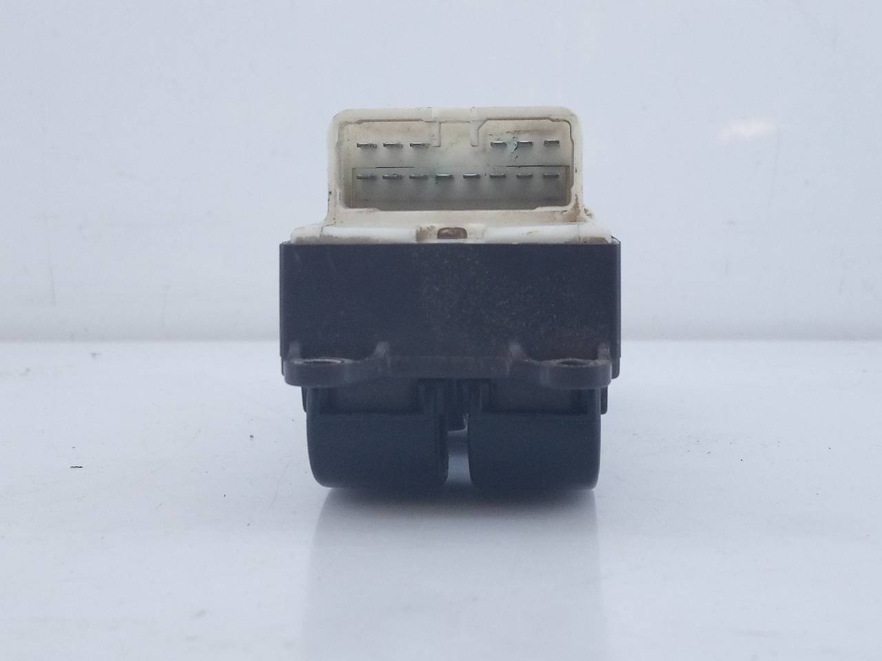 TOYOTA Land Cruiser Prado 90 Series (1996-2002) Front Left Door Window Switch E2-B4-8-2 24452622