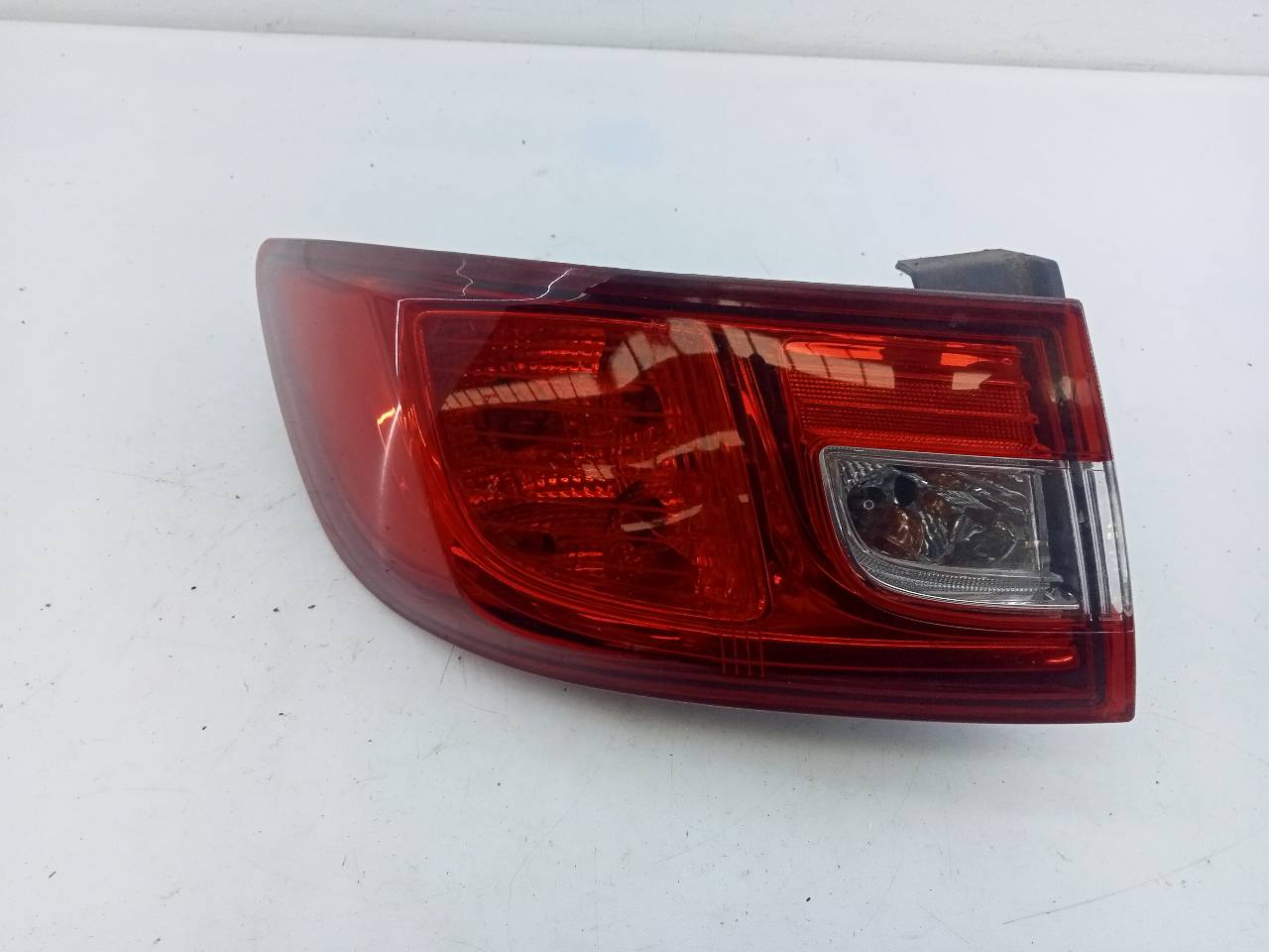 RENAULT Captur 1 generation (2013-2019) Rear Left Taillight E1-A1-39-1, E1-A1-39-1 26272753