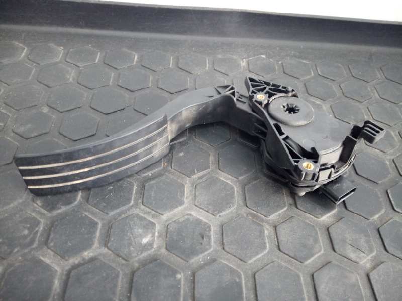 RENAULT Clio 3 generation (2005-2012) Throttle Pedal 6PV00997807, 180029347A, E2-A1-27-2 18631712