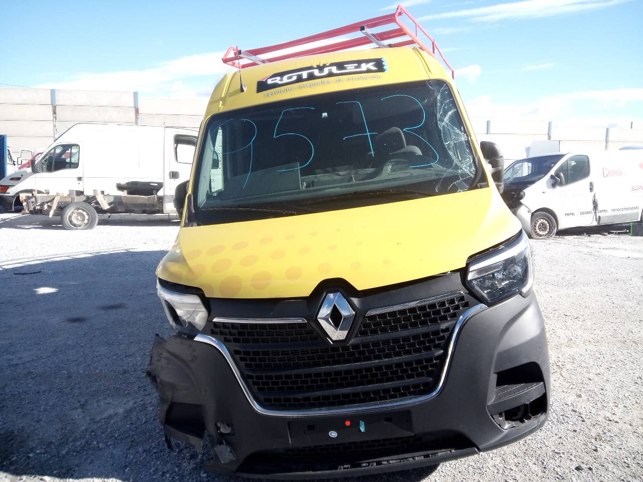 RENAULT Master 3 generation (2010-2023) Starteris A4709060300, 233002654R, P3-B7-4-3 24388899