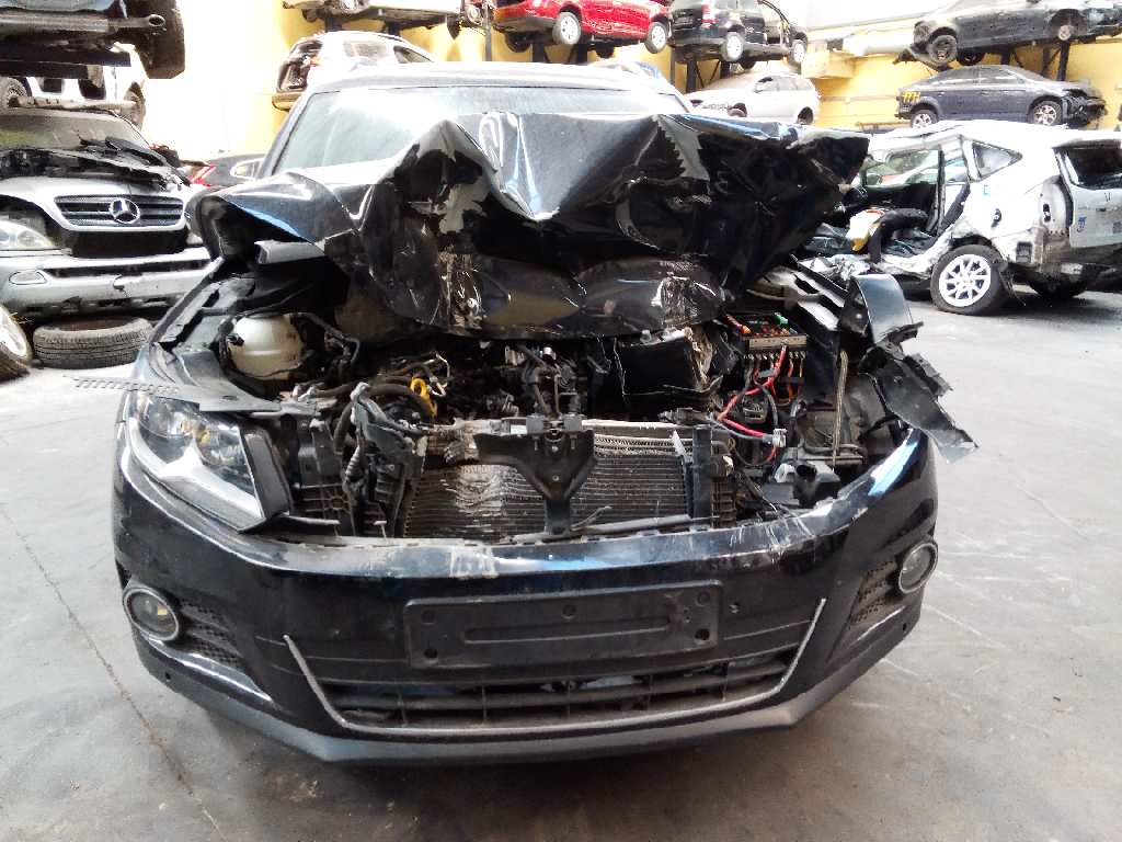 VOLKSWAGEN Tiguan 1 generation (2007-2017) Aizmugurējo kreiso durvju slēdzene 05A5N0839015G, A046465, E1-B6-44-1 18428010