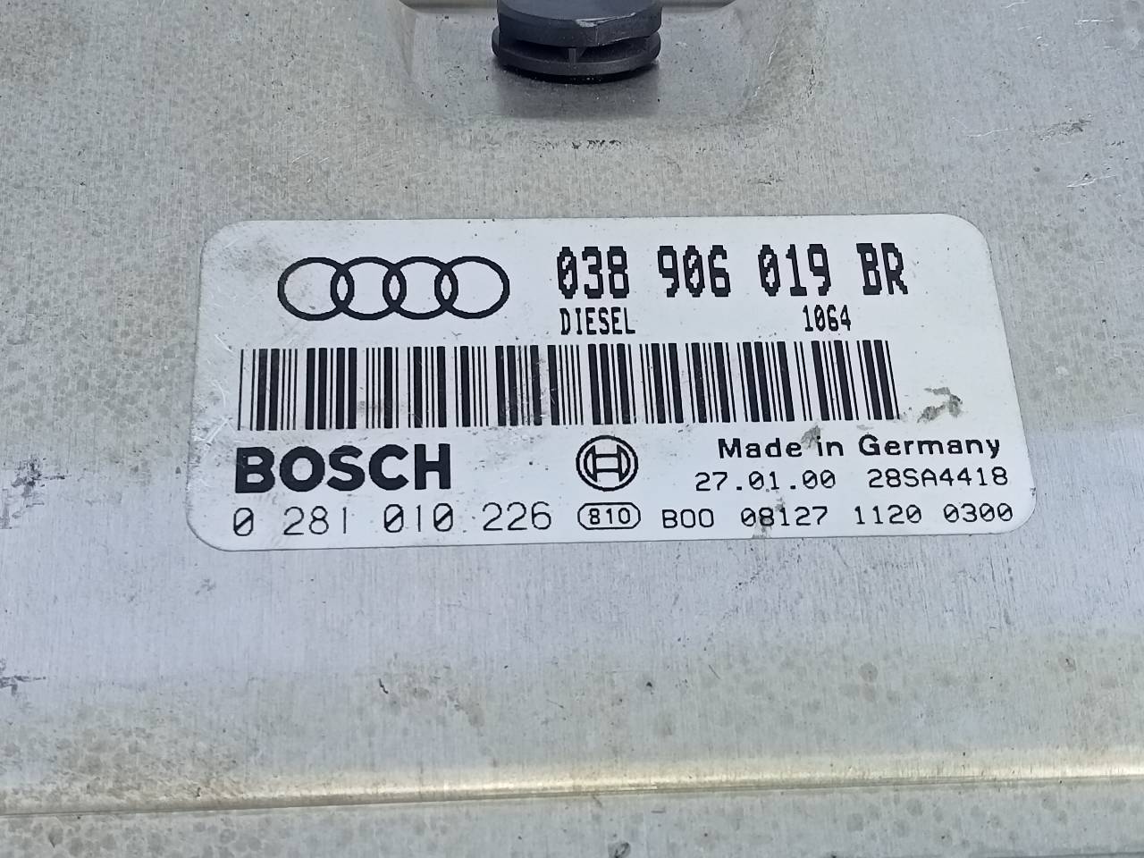 OPEL A4 B5/8D (1994-2001) Engine Control Unit ECU 038906019BR, 0281010225, E2-A1-40-2 20962156