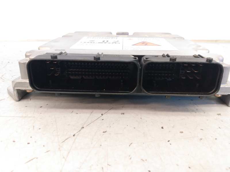 RENAULT X-Trail T30 (2001-2007) Блок за управление на двигателя ECU 5800295,E3-B4-28-4 18583708