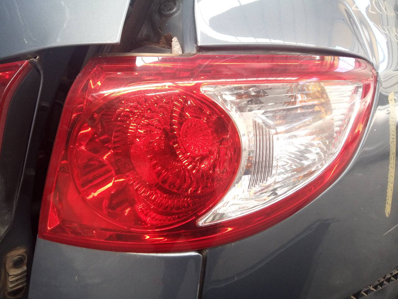 HYUNDAI Santa Fe CM (2006-2013) Rear Right Taillight Lamp 24098937