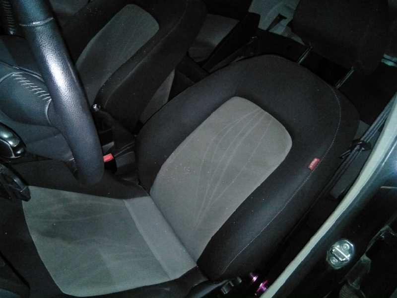 SEAT Ibiza 4 generation (2008-2017) Замок двери передний правый 3C1837016A, E1-B6-40-2 18664577