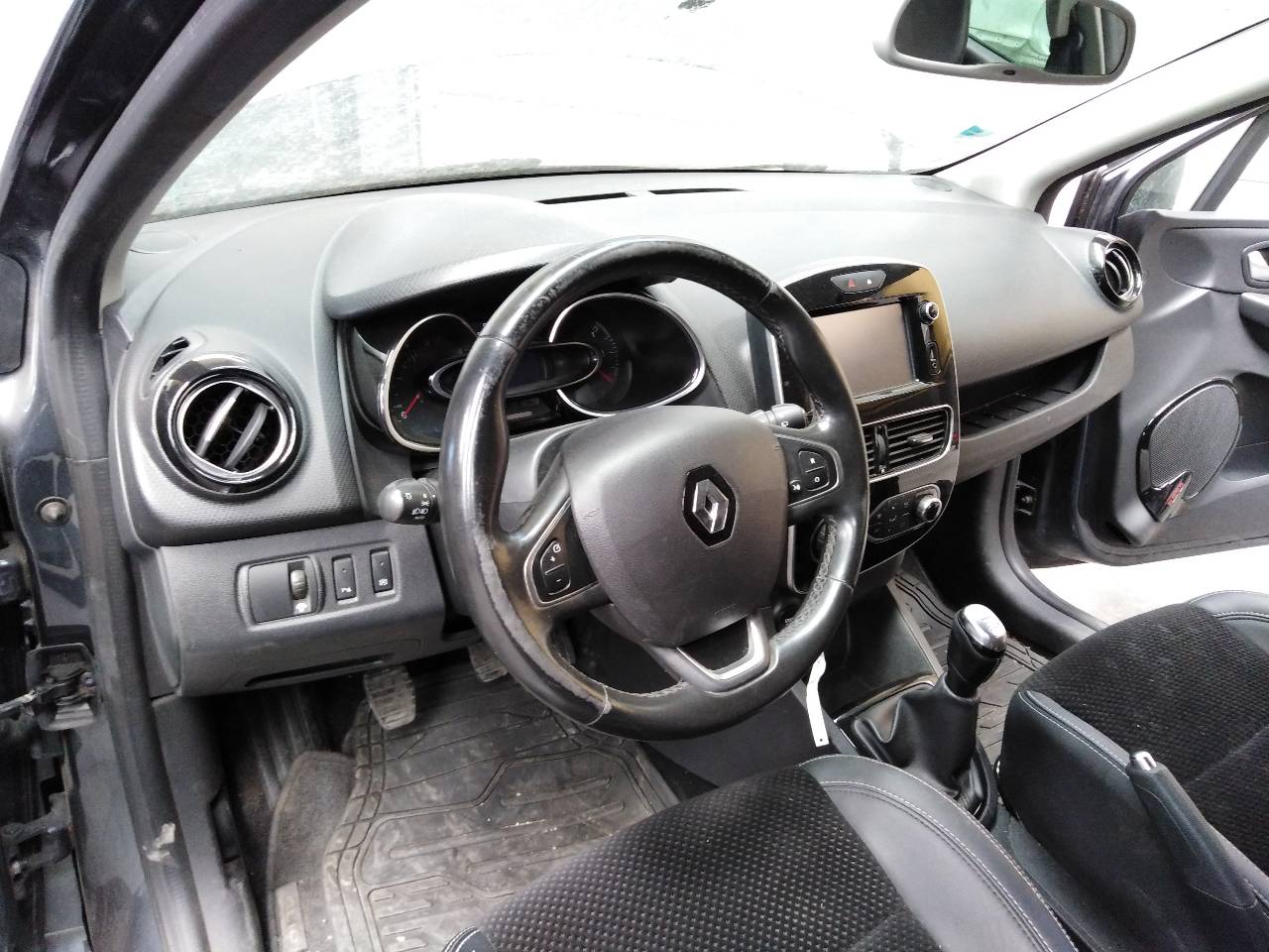 RENAULT Clio 3 generation (2005-2012) Vänster främre fönsterhissare 128001502B, 9030320C, E1-A1-48-2 21630809