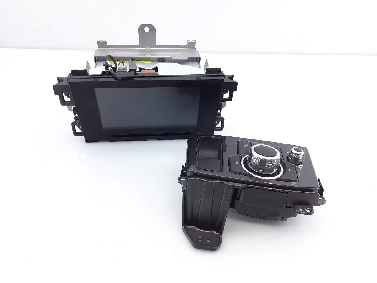 MAZDA CX-5 1 generation (2011-2020) Hudební přehrávač s GPS 904569462446, KA0G66CM0, E3-B5-24-4 18759773