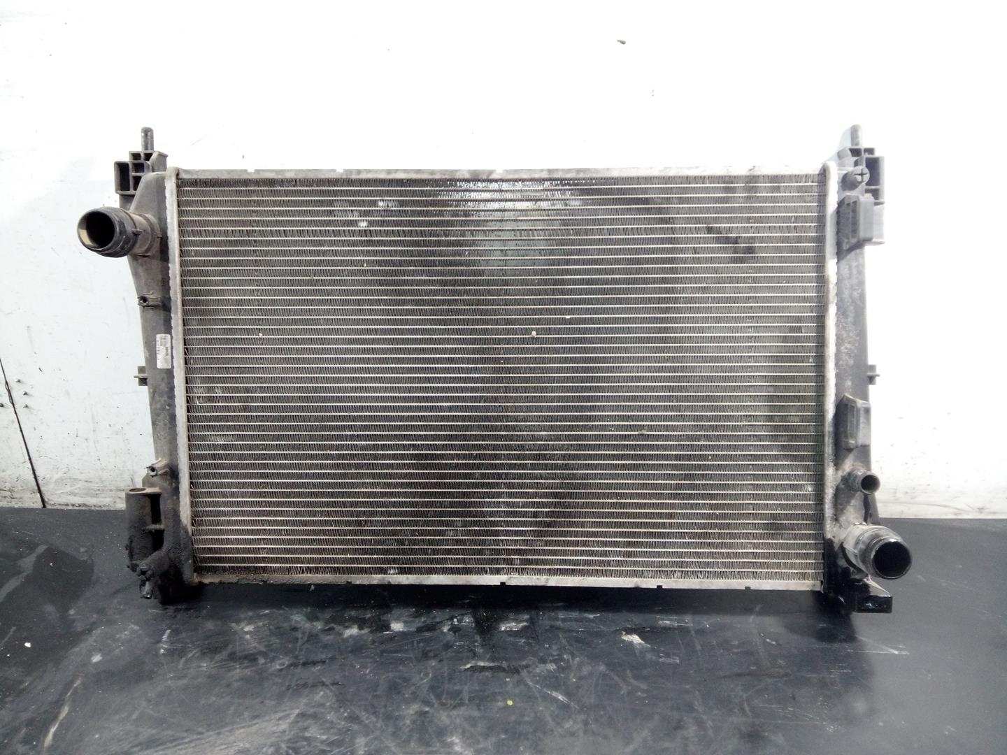 OPEL Corsa D (2006-2020) Охлаждающий радиатор 44092670, 898160000, P2-B6-9 24089868