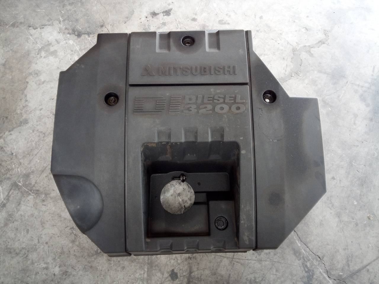 VOLKSWAGEN LT 1 generation (1975-1995) Engine Cover 26280150