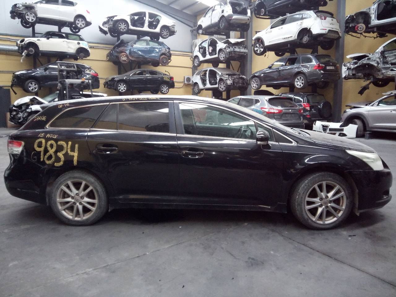 TOYOTA Avensis T27 Радіатор міжкулерного охолодження 24041580