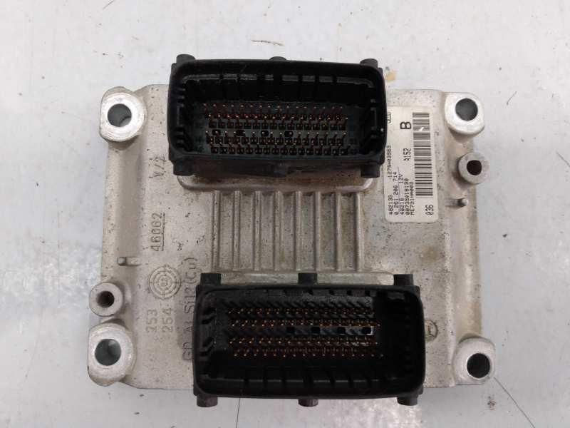 ALFA ROMEO 147 2 generation (2004-2010) Motorkontrollenhet ECU 0261205714,00735018130,E2-B6-64-2 18542140