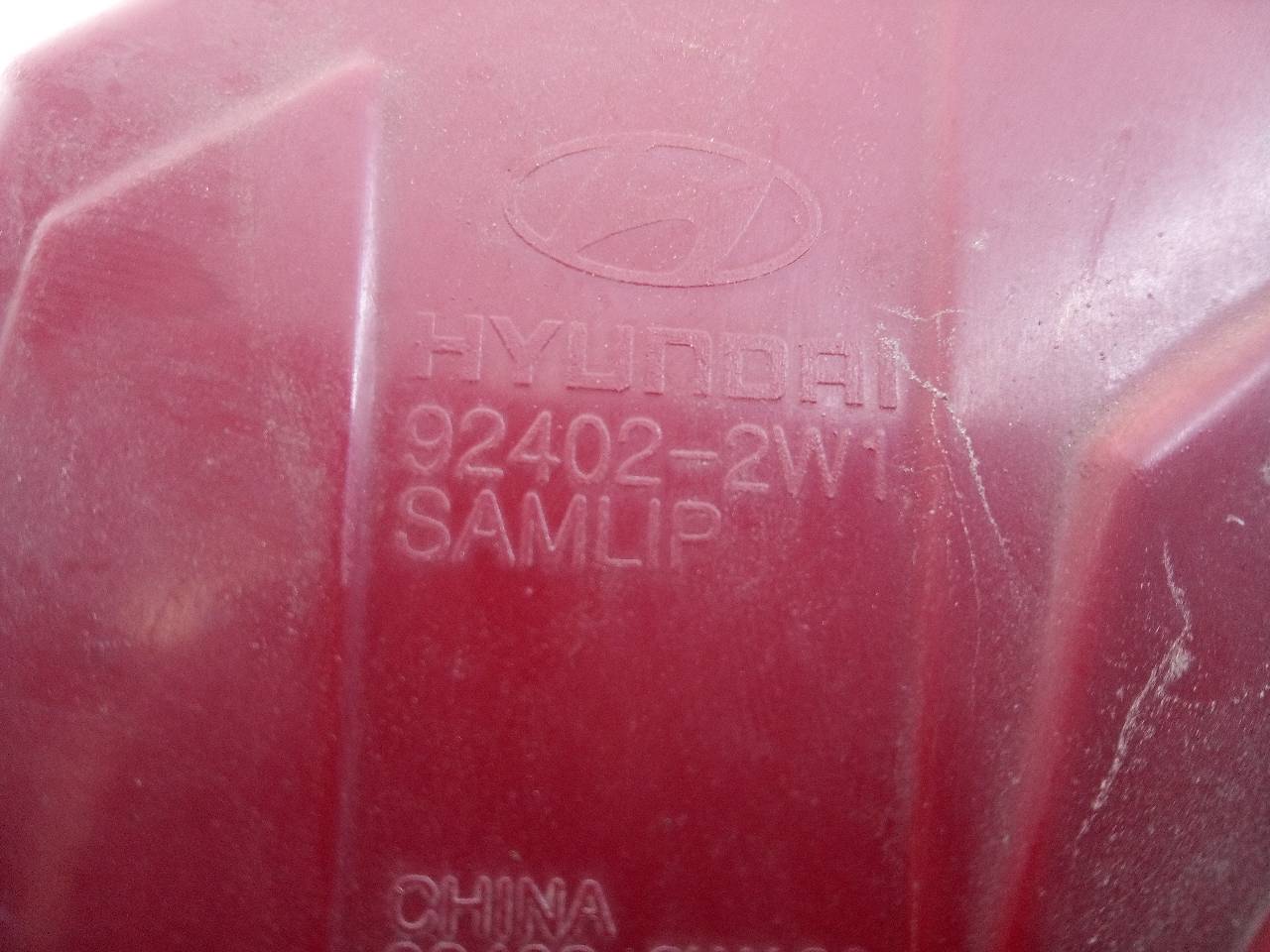 HYUNDAI Santa Fe SM (2000-2013) Rear Right Taillight Lamp 924022W1,E2-B5-34-2 26267957