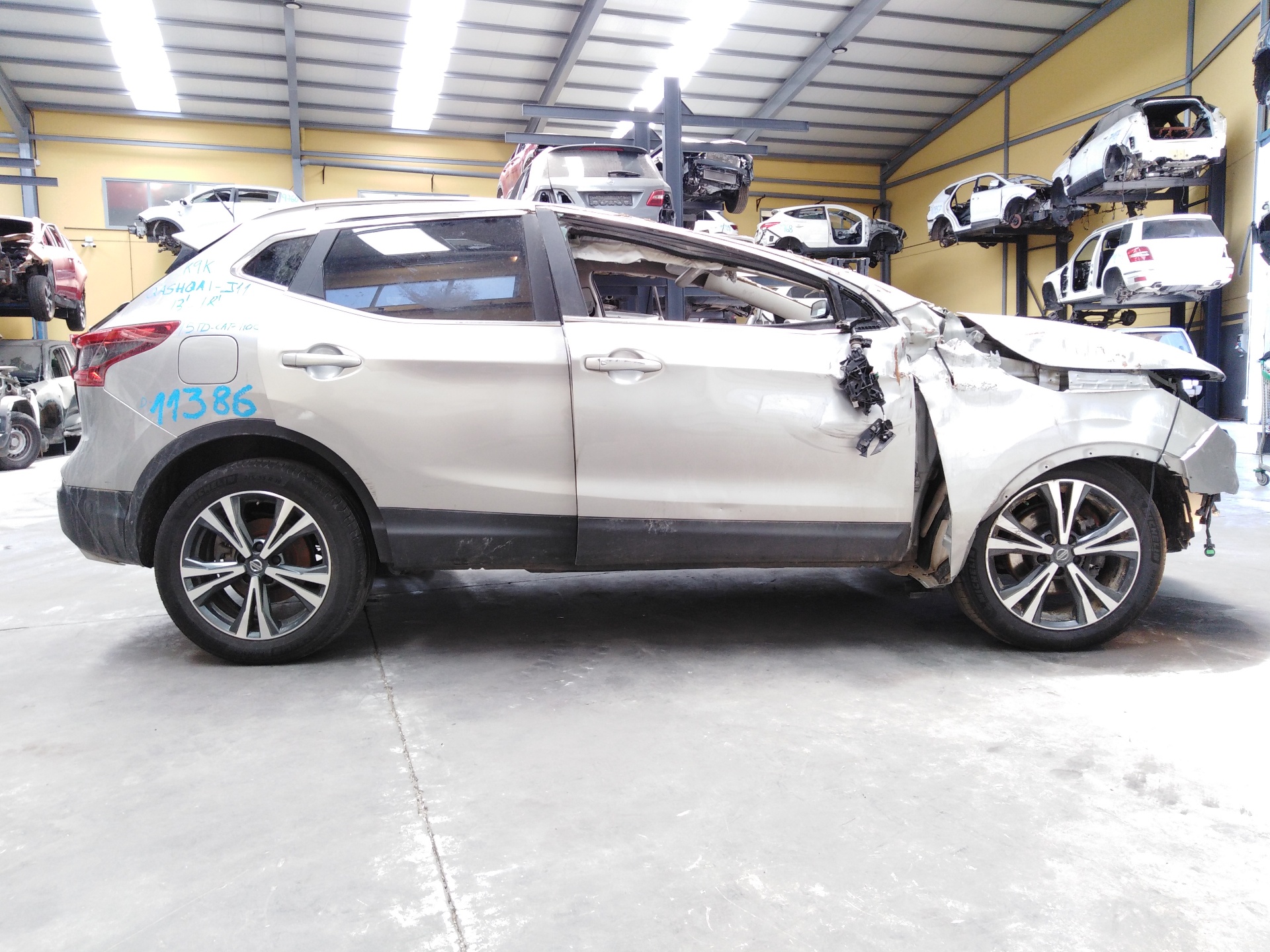 NISSAN Qashqai 2 generation (2013-2023) Priekinių dešinių durų spyna 21824291