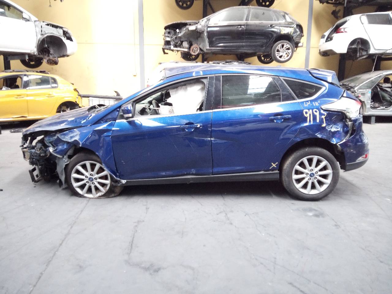 FORD Focus 3 generation (2011-2020) Трапеции стеклоочистителей BM5117504AL, E3-B3-15-3 18735310