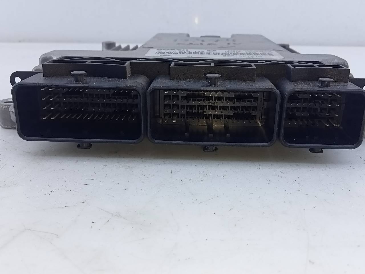 RENAULT Captur 1 generation (2013-2019) Engine Control Unit ECU 237102747R,E2-A1-15-2,E2-A1-15-2 26273017