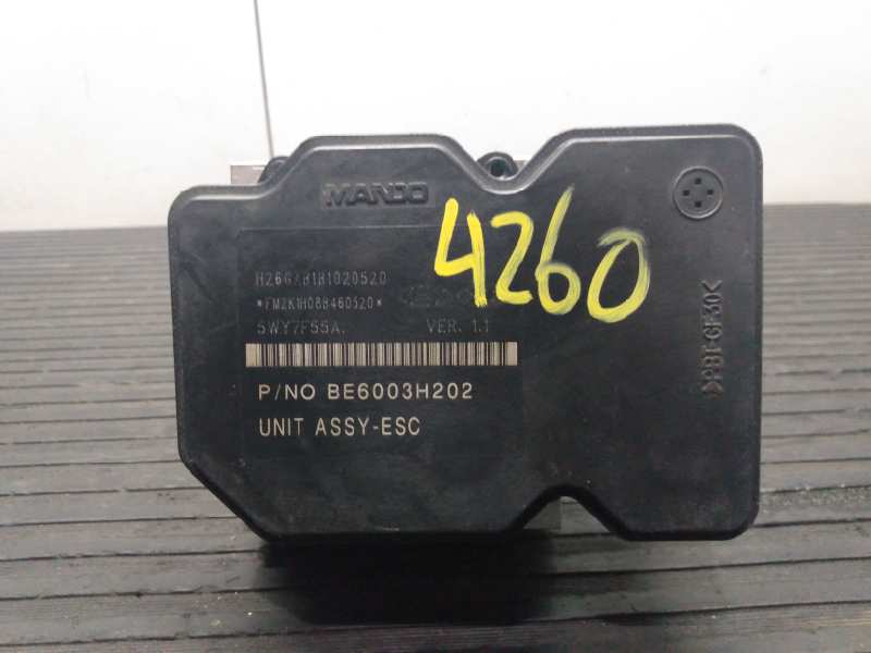 KIA Sorento 2 generation (2009-2021) ABS Pump 589102P970,H26GAB1B1020520,P3-A8-18-3 25825530