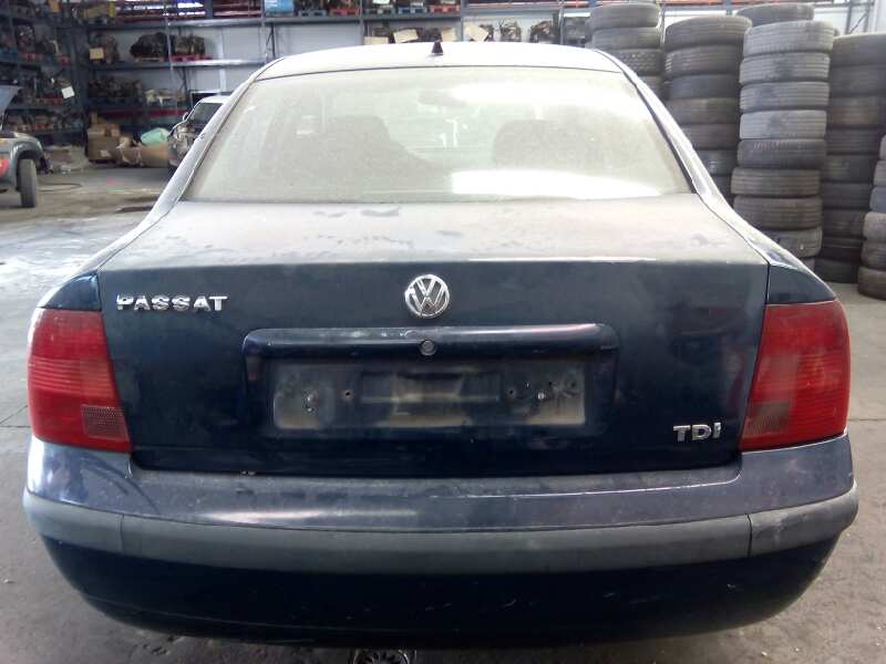 VOLKSWAGEN Passat B5 (1996-2005) Спидометр 3B0919860AX,E2-A1-20-3 18472101