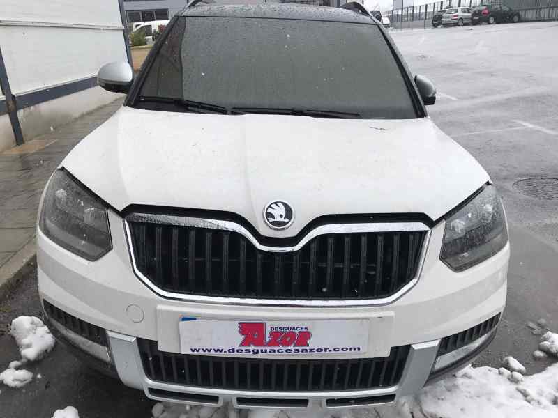 SKODA Yeti 1 generation (2009-2018) Стеклоподъемник задней правой двери 5L0839402B 18343856