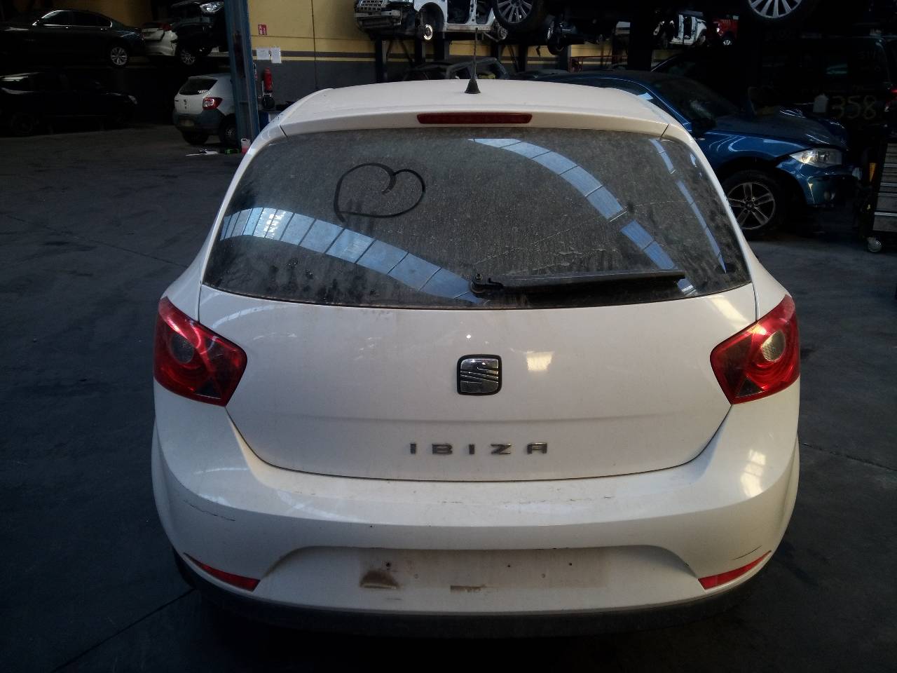 SEAT Ibiza 4 generation (2008-2017) Моторчик заднего стеклоочистителя 6J4955711,W000003125,E1-B6-3-2 18764875