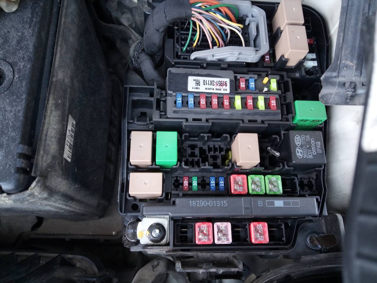 KIA Carens 3 generation (RP) (2013-2019) Fuse Box 919513X110 21116996