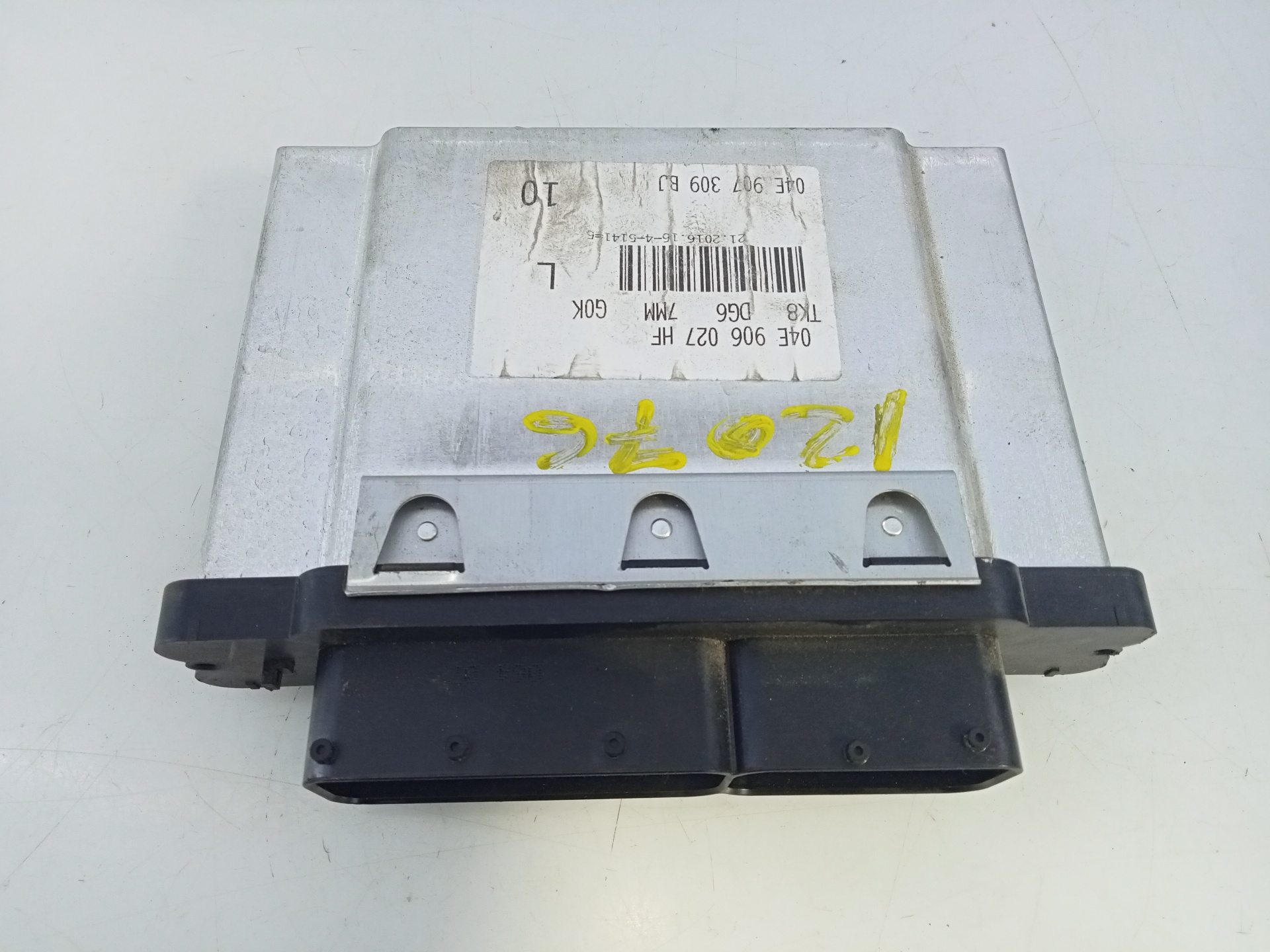 AUDI A3 8V (2012-2020) Motorstyrenhet ECU 04E906027HF,E2-A1-40-1 24100279