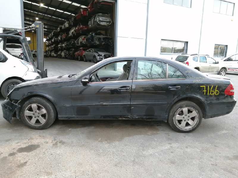 TOYOTA E-Class W211/S211 (2002-2009) Ремень безопасности передний правый 561014601,008L000,E1-A2-43-2 18553814