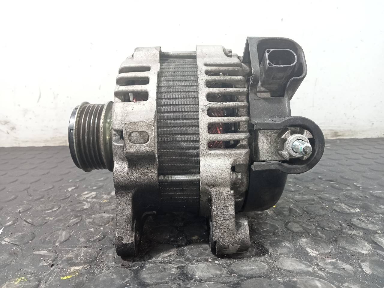 HYUNDAI i40 VF (1 generation) (2011-2020) Generator 373002A900, 8400290, P3-A5-4-1 21799302