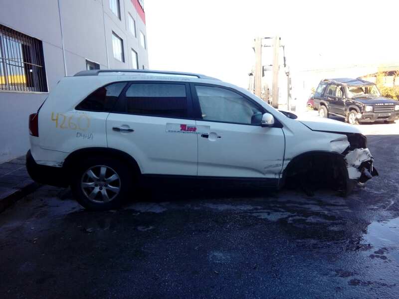 KIA Sorento 2 generation (2009-2021) Bakre høyre dør vinduskontrollmotor 834602P010,1137328730,E2-B5-3-2 25825471