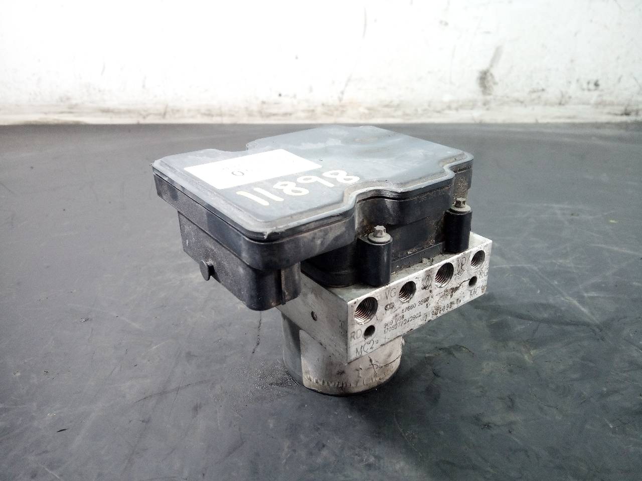 RENAULT ABS Pump 476603590R, P3-B9-17-5 23242007