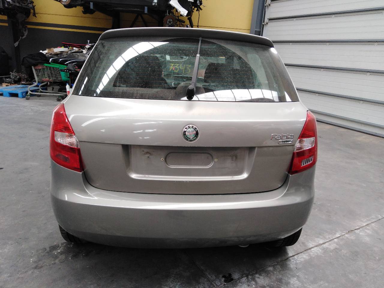 SKODA Fabia 6Y (1999-2007) Încuietoare hayon 5J0827501B,E1-B6-52-2 21824310