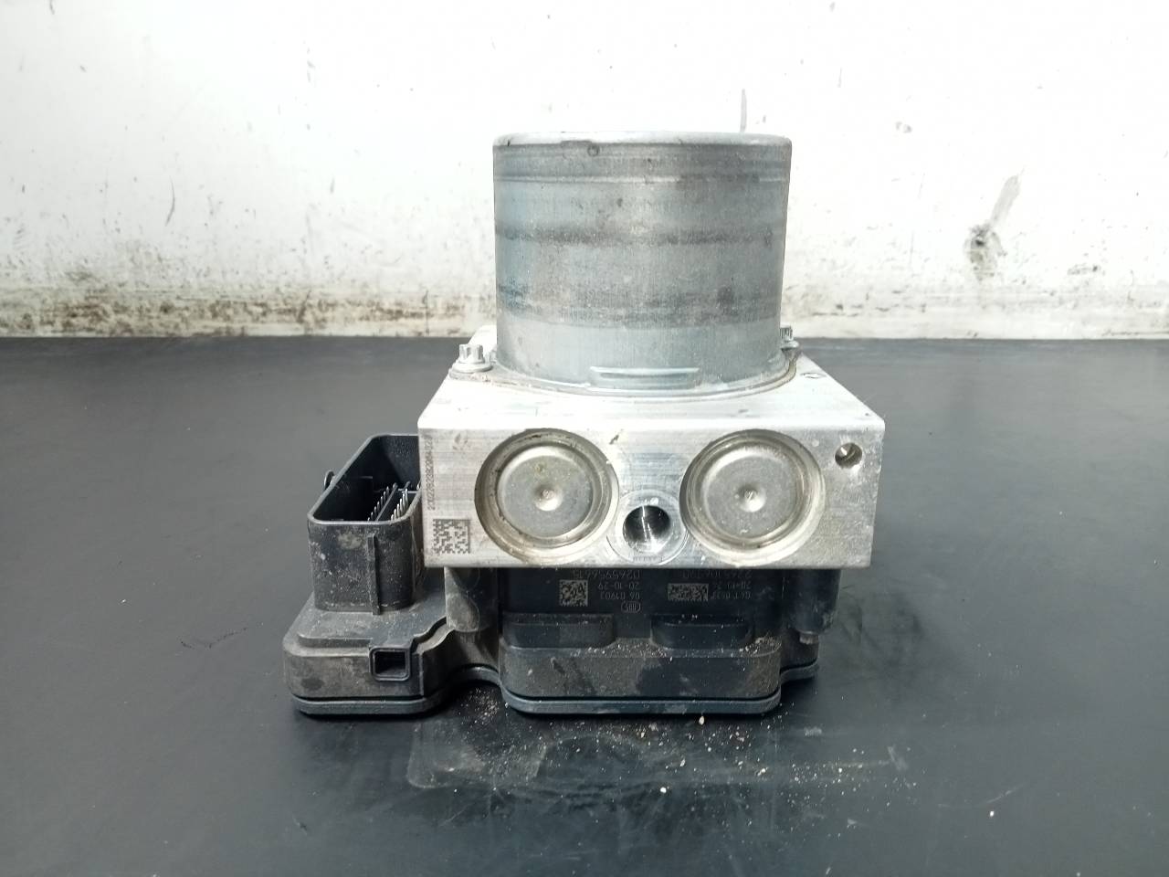 MERCEDES-BENZ Sprinter ABS Pump A9079009505, 20111653440, P3-A8-8-5 21794515