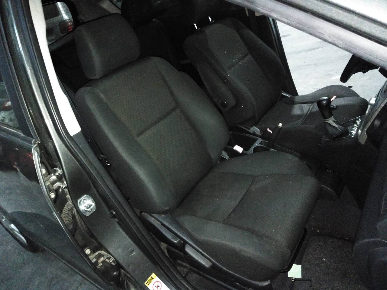 TOYOTA Corolla Verso 1 generation (2001-2009) Priekinių kairių durų langų pakėlimo mygtukai 54355667D, 848200F030, E3-B2-18-3 23294777