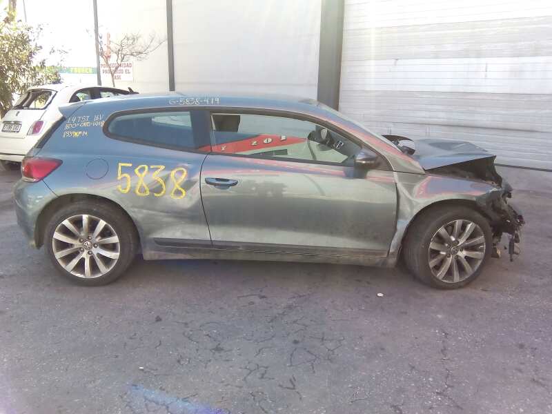 VOLKSWAGEN Scirocco 3 generation (2008-2020) Încuietoare ușă dreapta față 5N1837016A, E1-B6-36-2 18440985