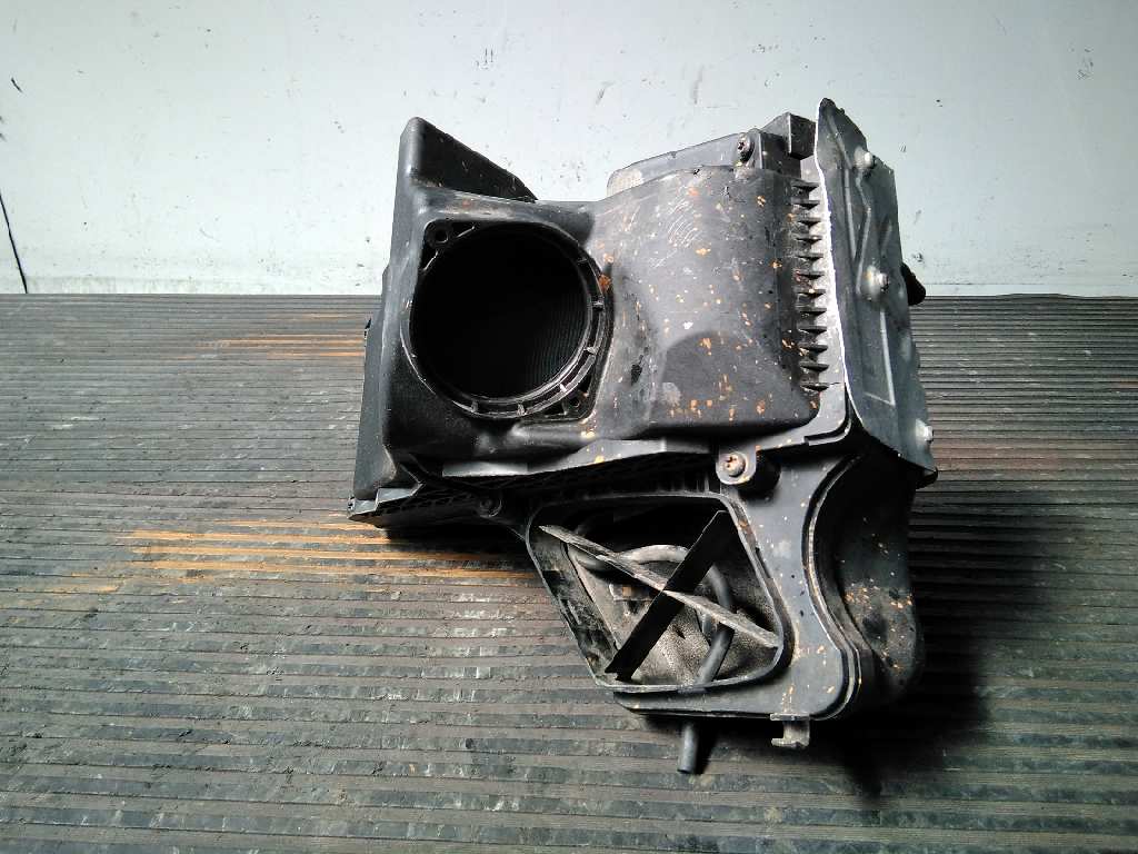 AUDI A6 C6/4F (2004-2011) Muut moottoritilan osat 8K0133837BF,4011037K,P2-A3-2 18543561