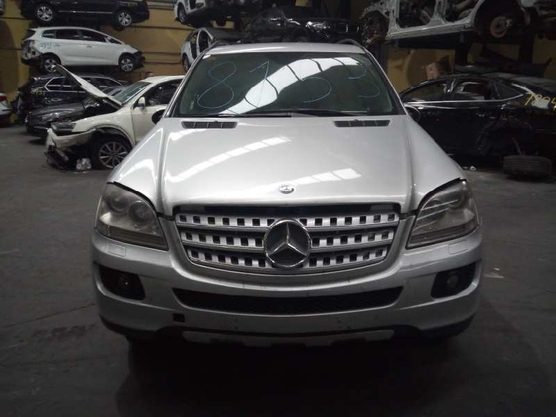 MERCEDES-BENZ M-Class W164 (2005-2011) Левая противотуманка переднего бампера 0305076001, E1-A2-51-1 18657121