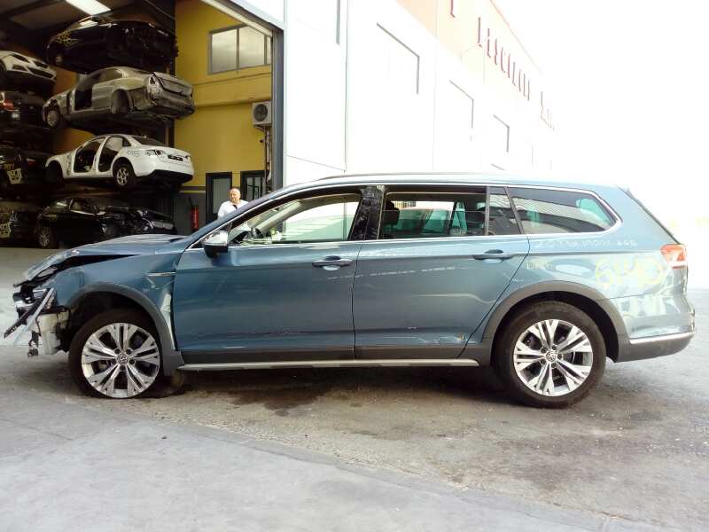 VOLKSWAGEN Passat B8 (2014-2023) Klímaszivattyú 5Q0816803,01141543,P3-A1-9-1 24484069