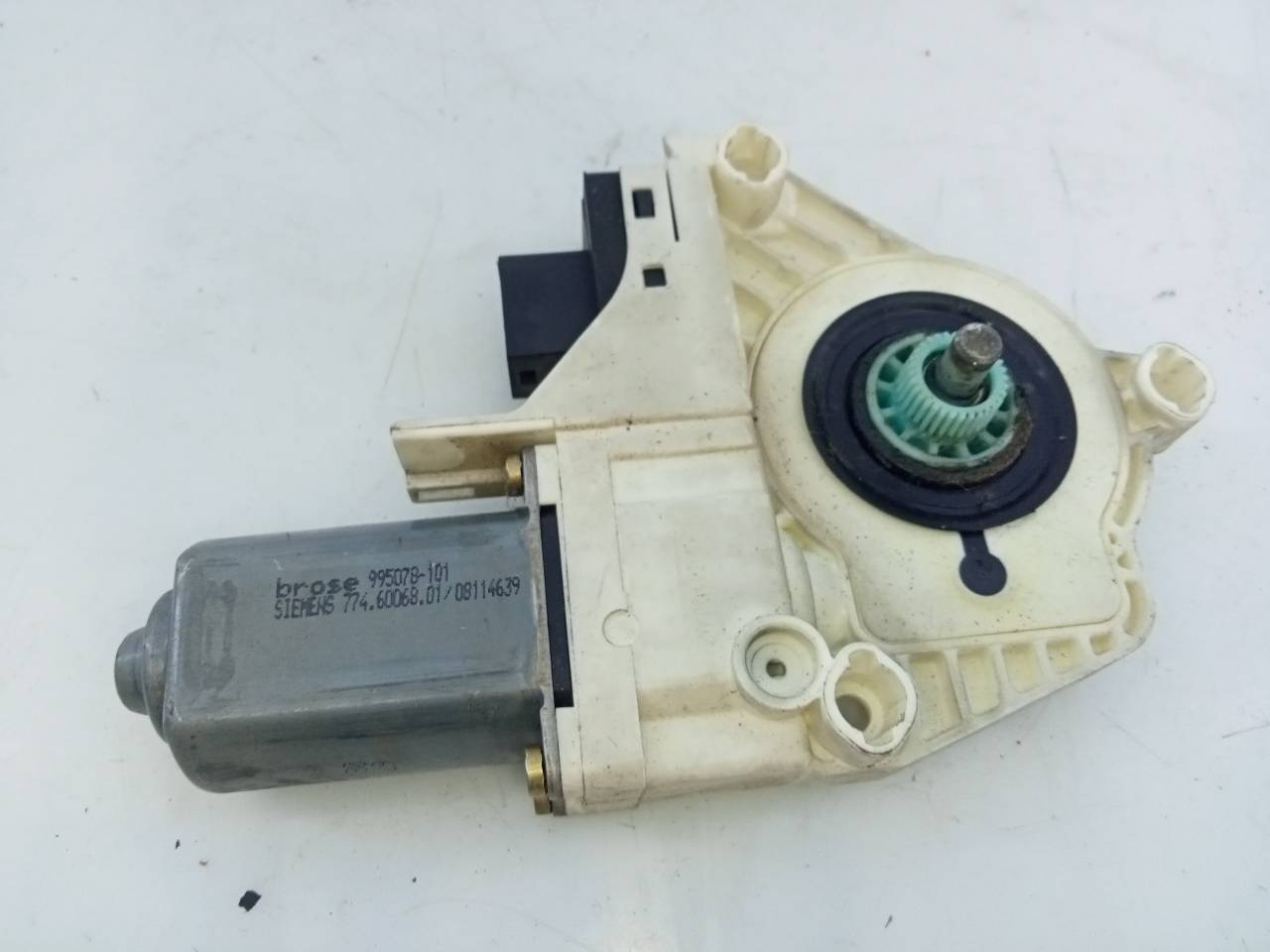 DODGE Front venstre dør vindusregulator motor 7746006801,E1-B6-52-1,E1-B6-52-1 26270851