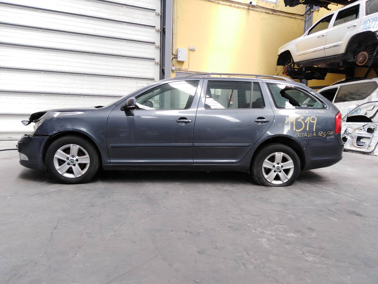 SKODA Octavia 2 generation (2004-2013) Priekinių kairių durų stiklo pakelėjo varikliukas 5K0959793, 1T0959701T, E1-B6-4-1 21822786