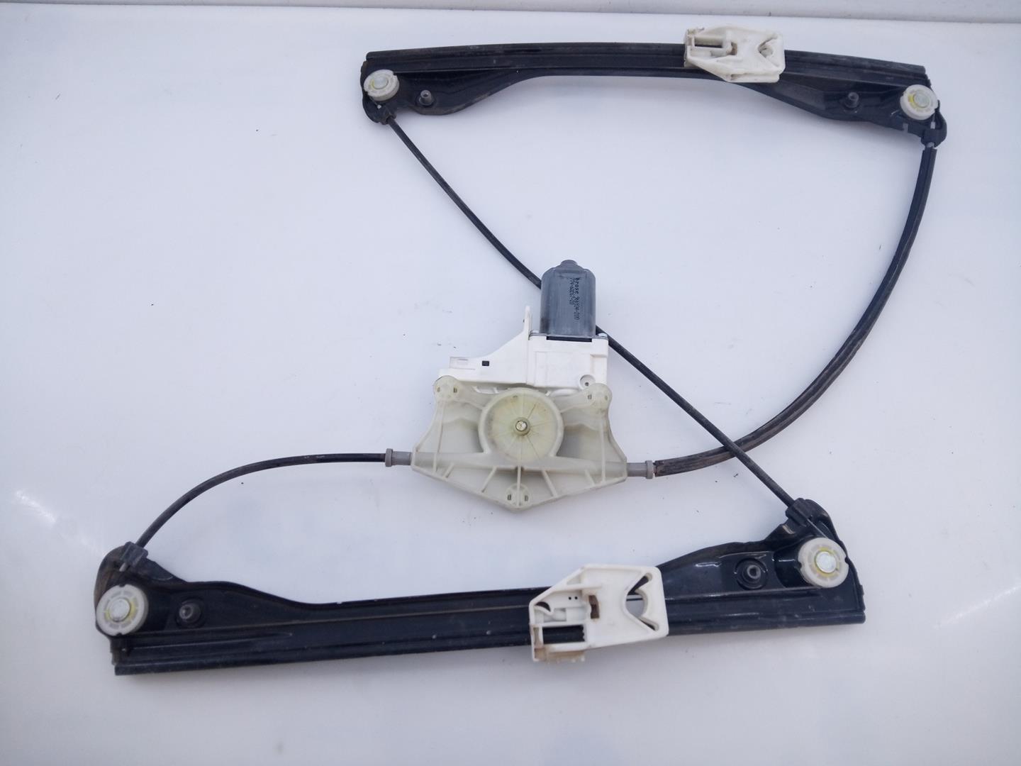 SKODA Superb 2 generation (2008-2015) Vindusregulator foran høyre dør 3T0837462A, E1-A5-8-1 24484545