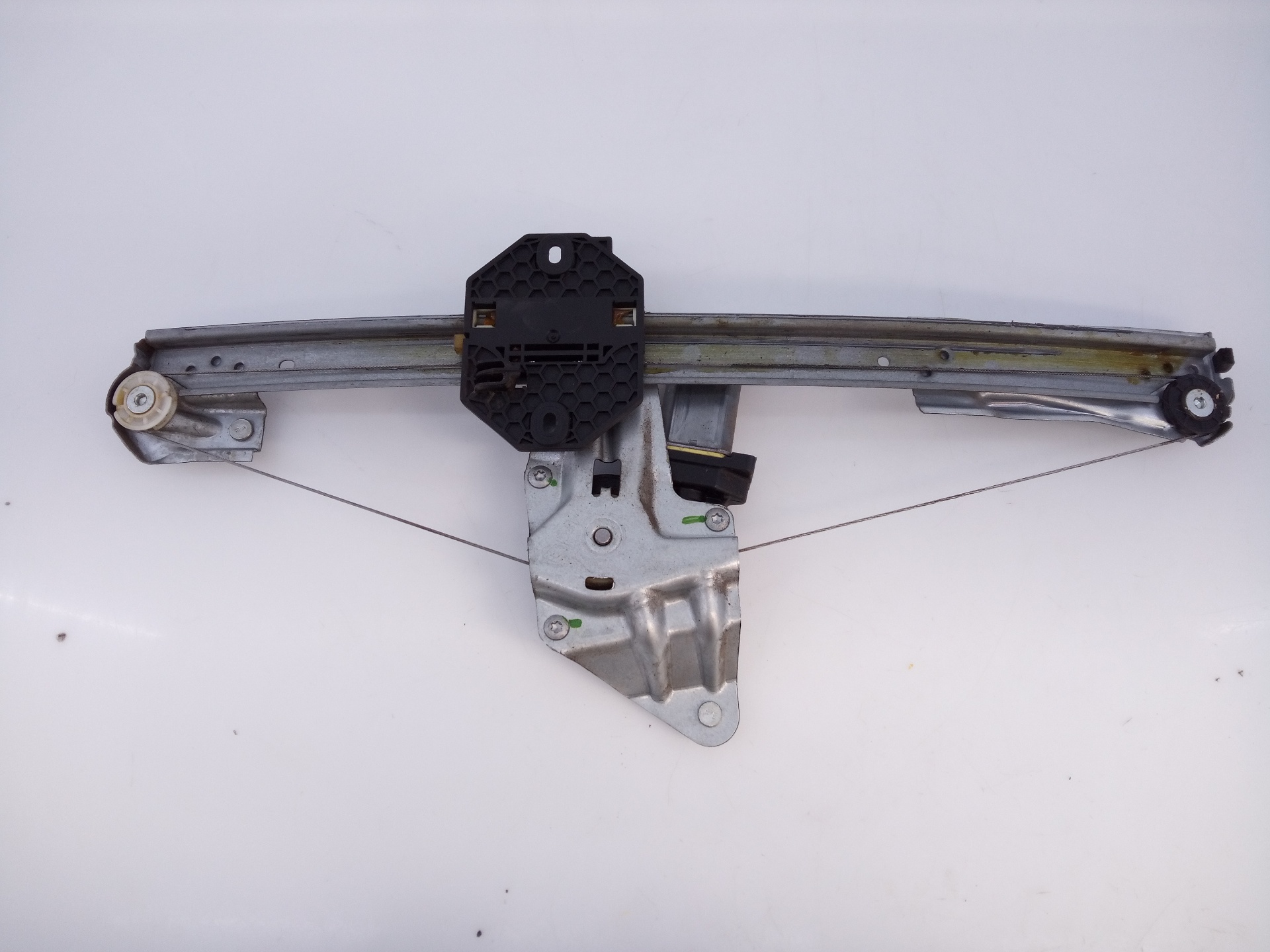 DACIA Sandero 2 generation (2013-2020) Front Right Door Window Regulator M13616C00, E1-A1-48-2 24101910