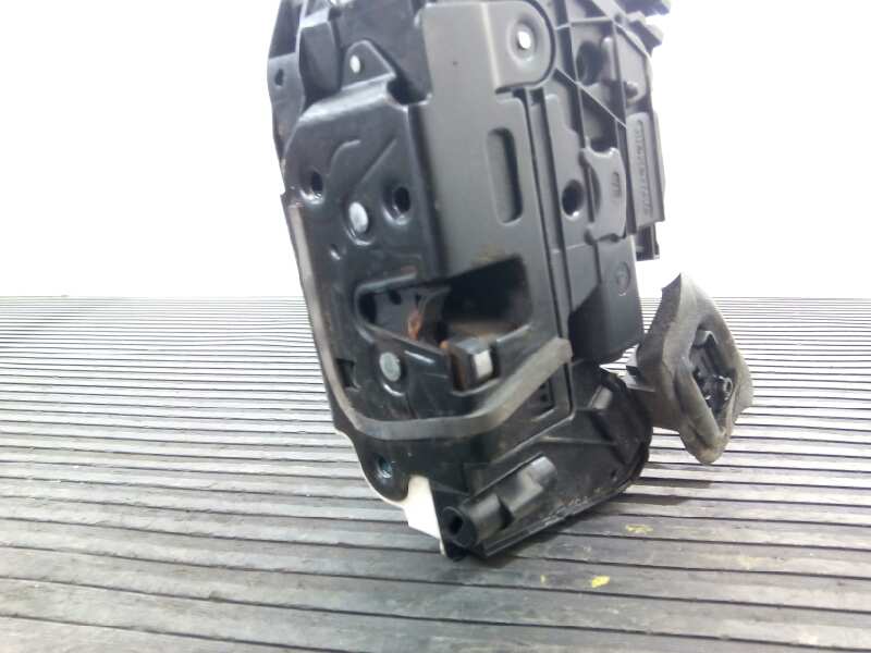 SEAT Leon 3 generation (2012-2020) Front Right Door Lock 5K1837016D, E1-B6-36-4 18355348