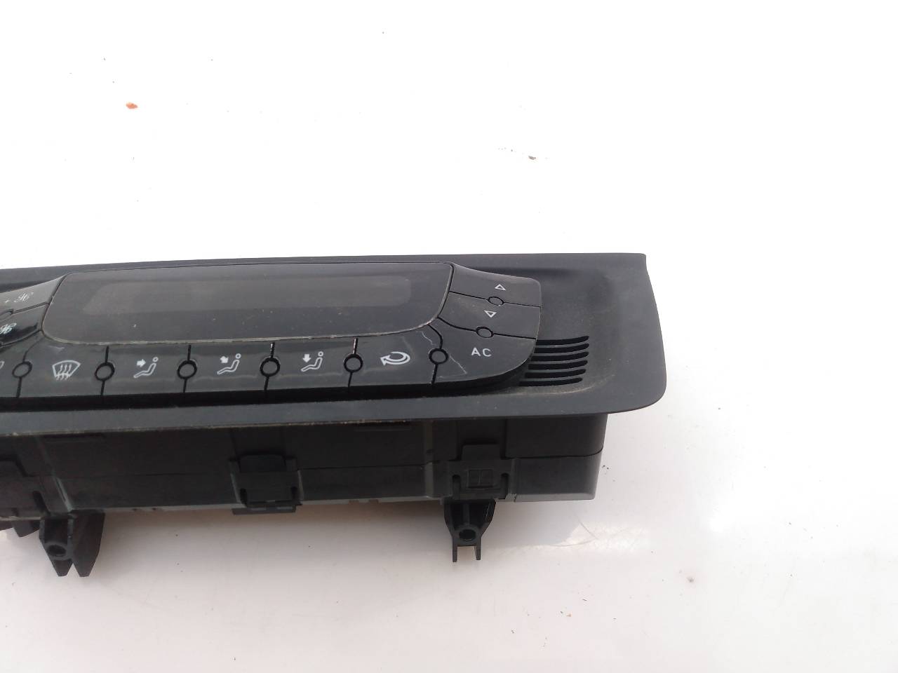 SEAT Ibiza 4 generation (2008-2017) Unitate de control al climei 6J0820043C, E2-A1-30-7 18764900