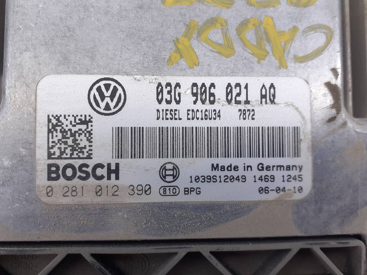 VOLKSWAGEN Caddy 3 generation (2004-2015) Engine Control Unit ECU 03G906021AQ, 0281012390, E2-A1-23-8 18767866