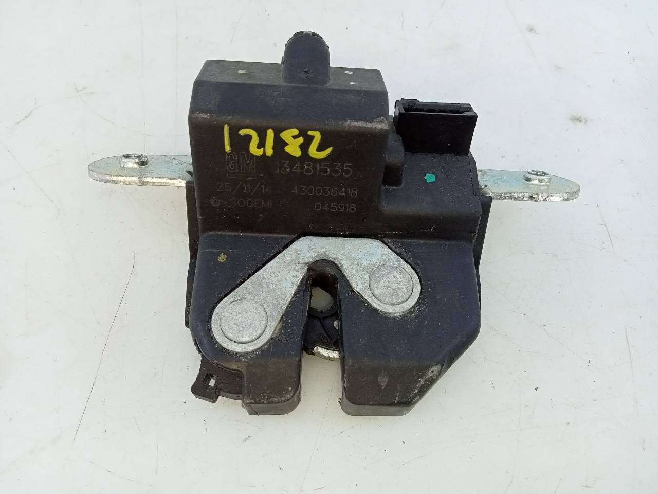 OPEL Corsa D (2006-2020) Tailgate Boot Lock 13481535,430036418,E2-B6-65-1 24103407