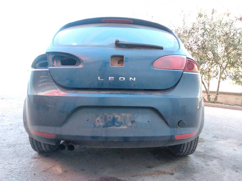 SEAT Leon 2 generation (2005-2012) Стеклоподъемник передней правой двери 1P0837402A, 1K0959792H, E1-B6-10-2 18549367